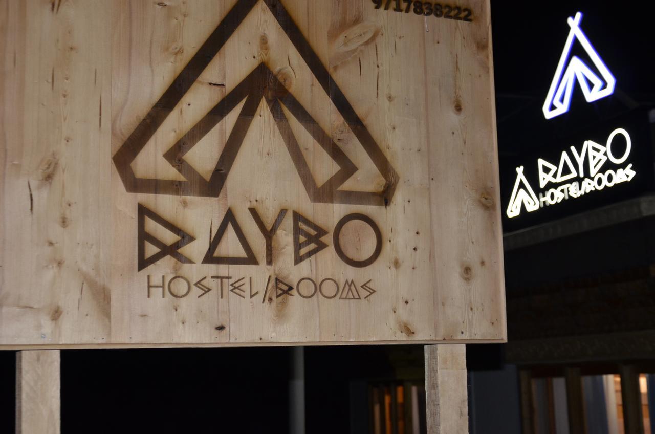 Raybo Hostel Leh Kültér fotó