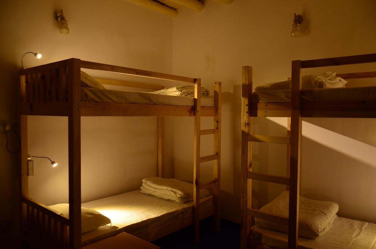Raybo Hostel Leh Kültér fotó
